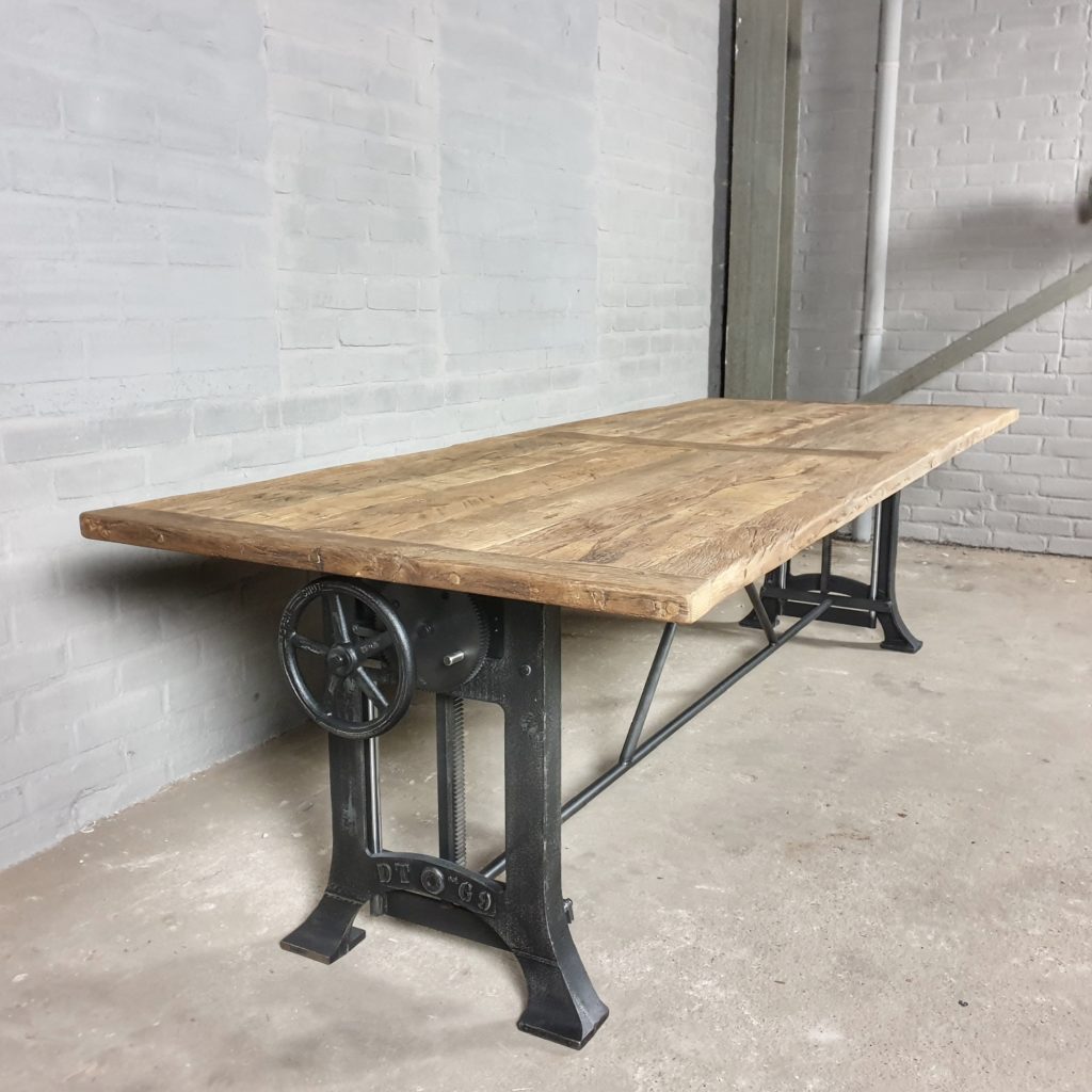 Höhenverstellbare Industrie Tisch - 4cm sonnenverbrannte Altholz Eiche