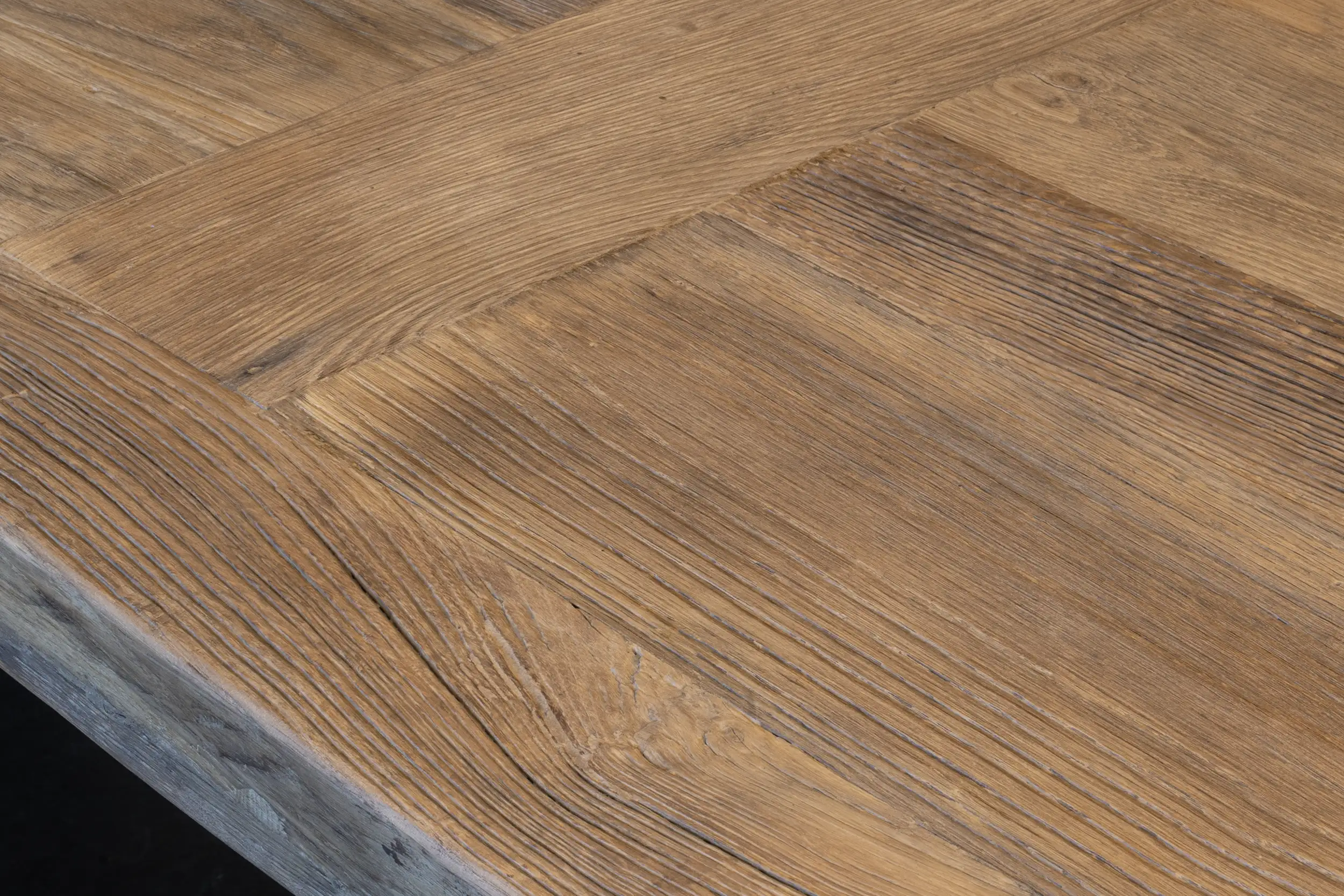 DT03 Eiken in hoogte verstelbare eettafel 2026-01 (8)