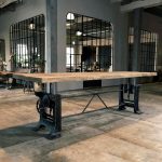Höhenverstellbarer Industrietisch, Gusseisen Tischgestell - Limited Edition NR-025