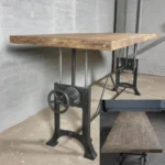 Eettafel in hoogte verstelbaar op voorraad