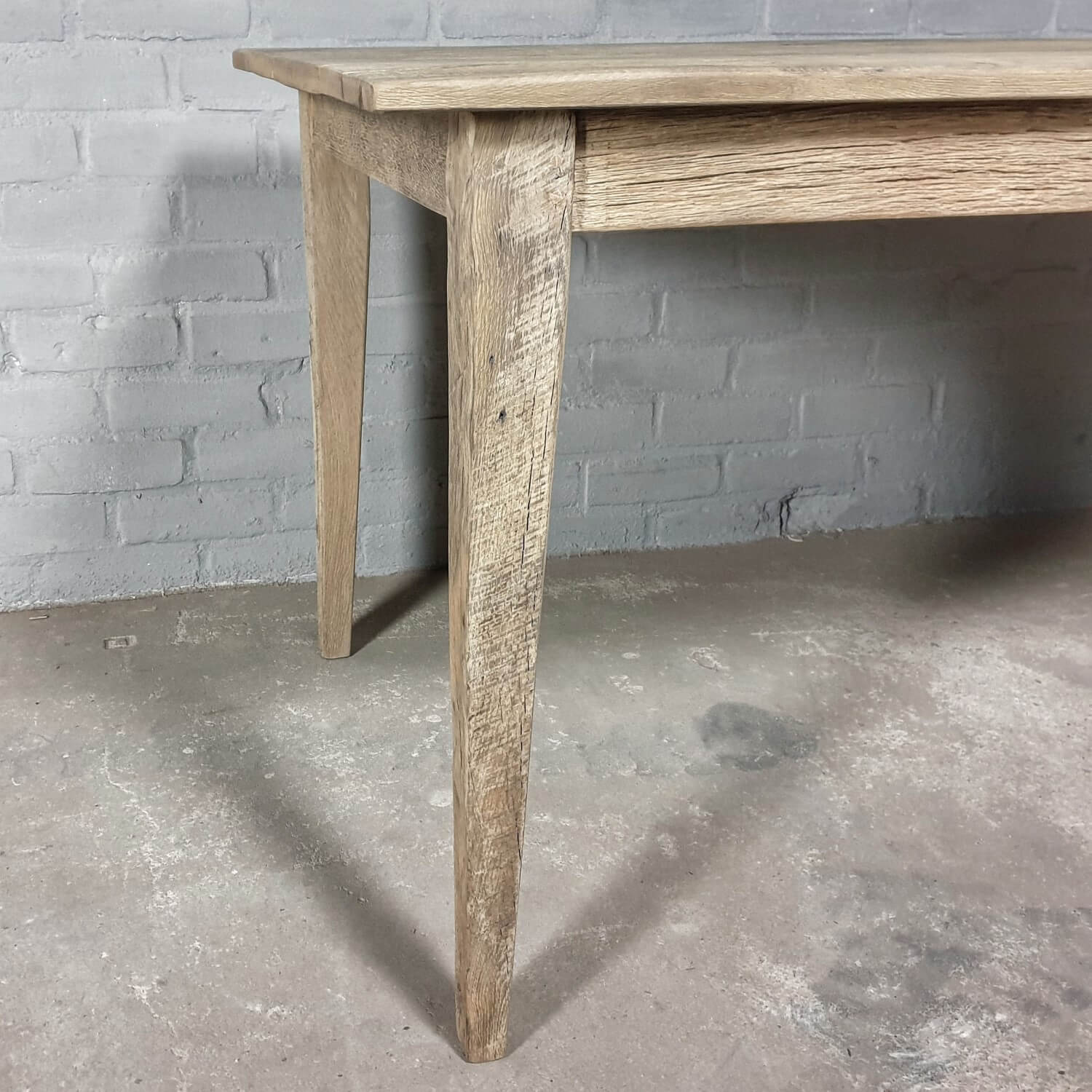 Eiche Bauerntisch aus rustikaler Altholz - Auf Maß - Z021 - DT69