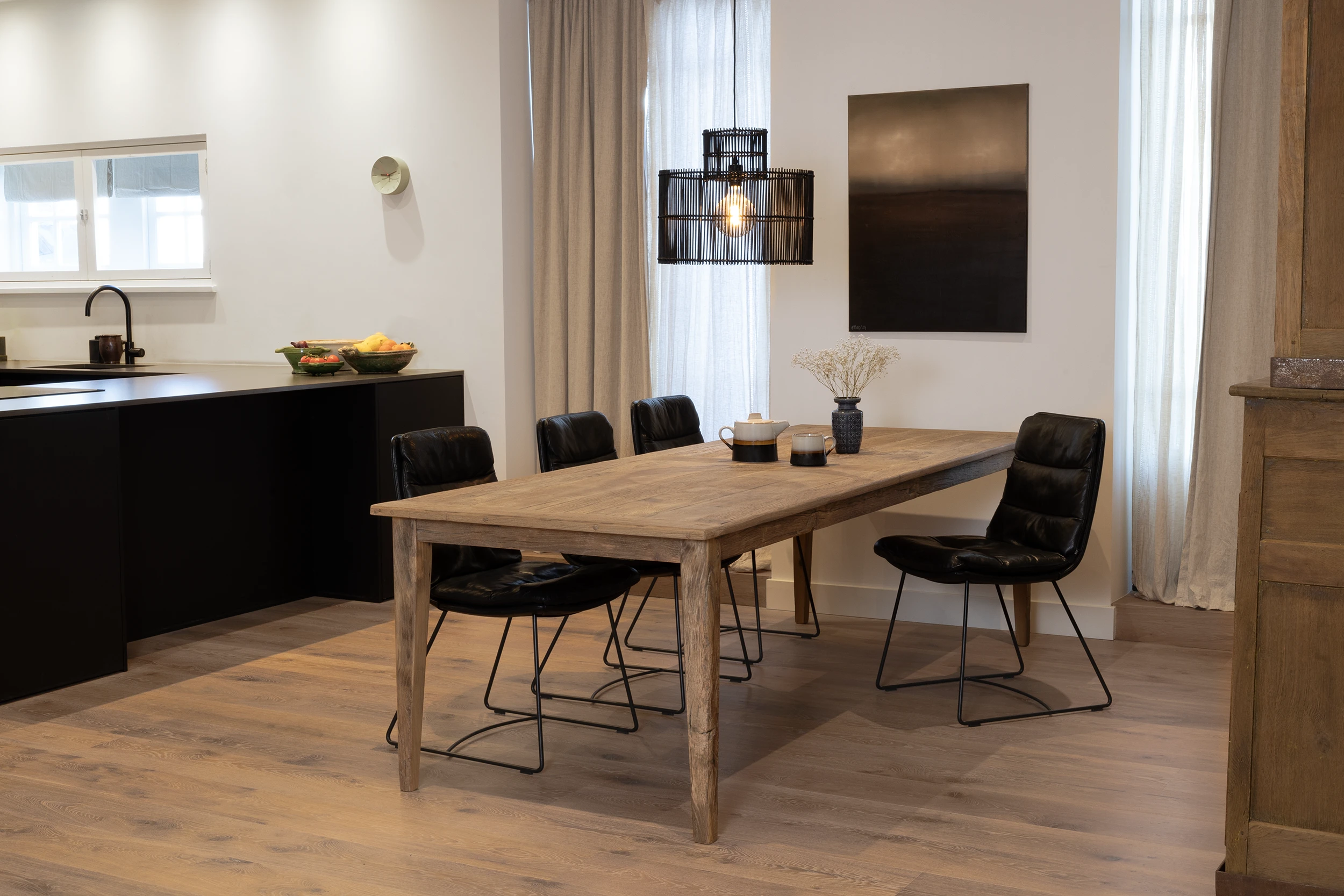 Z035-B-2 Franse eiken eettafel model Pierre in landelijke stijl op maat gemaakt