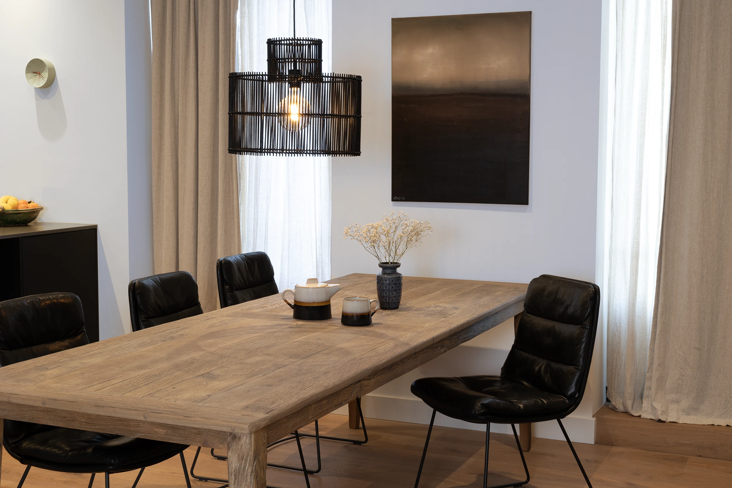 Z035-B-4 Franse eiken eettafel model Pierre in landelijke stijl op maat gemaakt