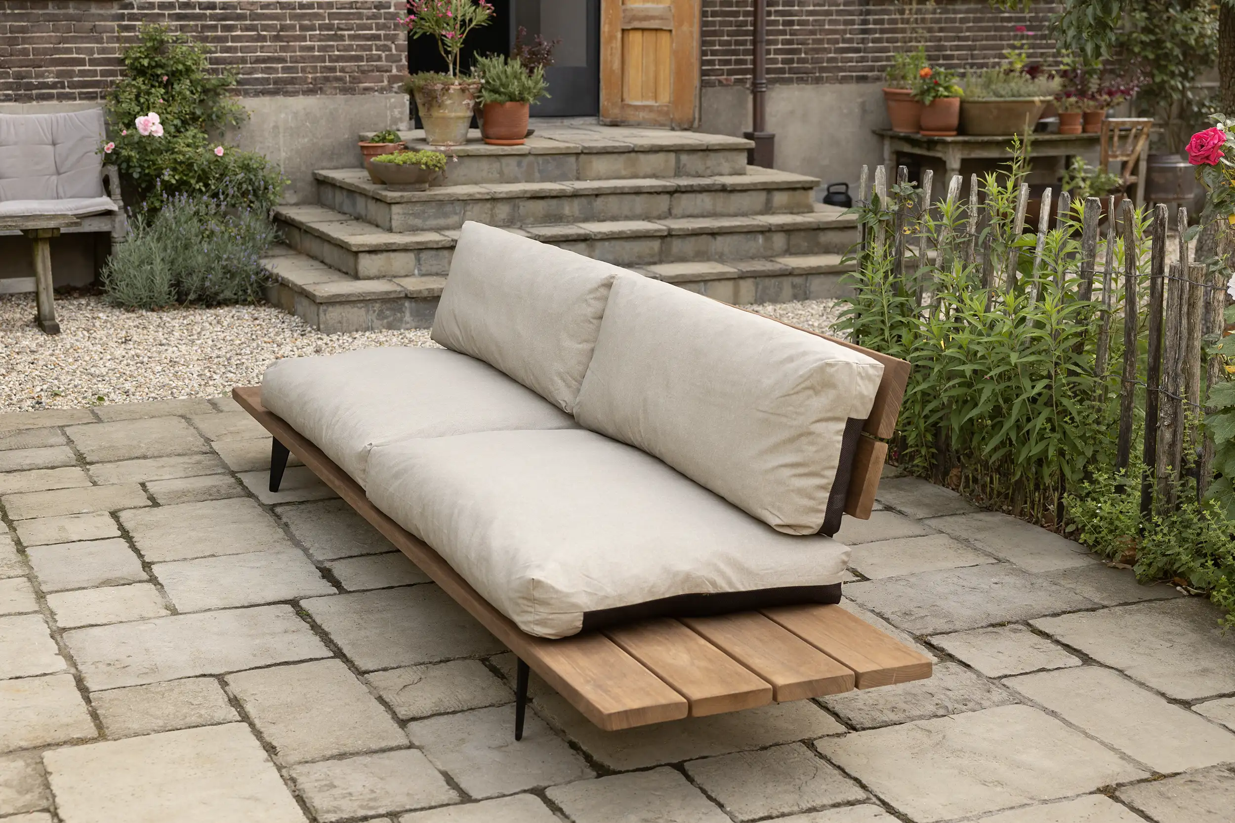 Moderne houten tuinbank TB01 (6)